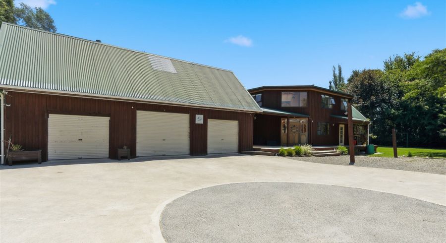  at 2529 Moutere Highway, Lower Moutere, Upper Moutere