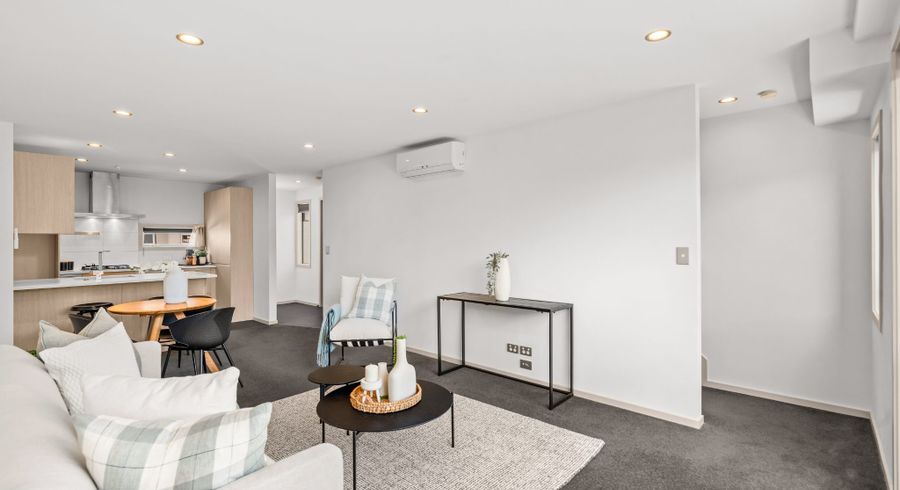  at 2/372 Worcester Street, Linwood, Christchurch City, Canterbury