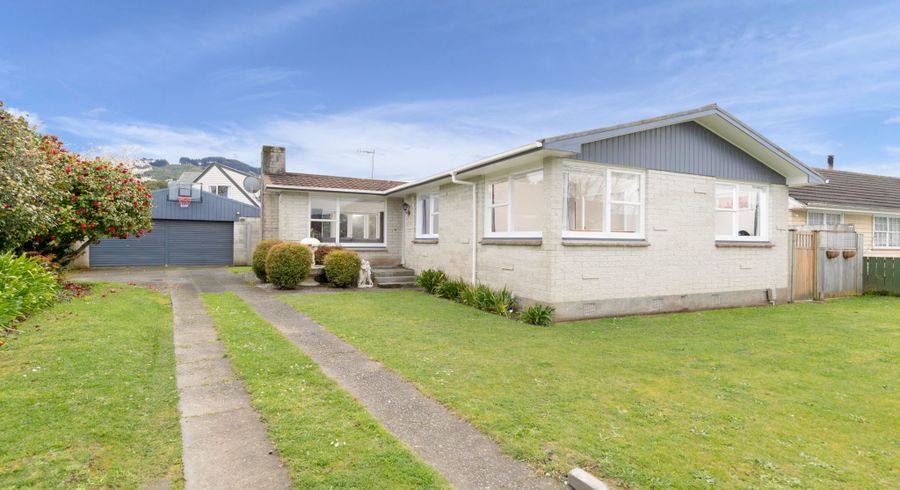  at 44 Longfellow Street, Trentham, Upper Hutt, Wellington