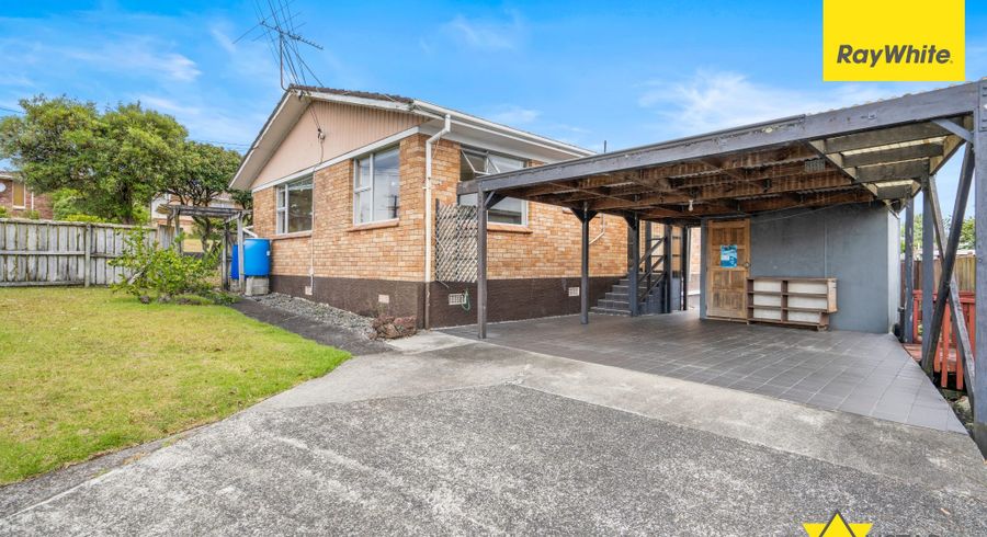  at 1/62 Vera Road, Te Atatu South, Auckland