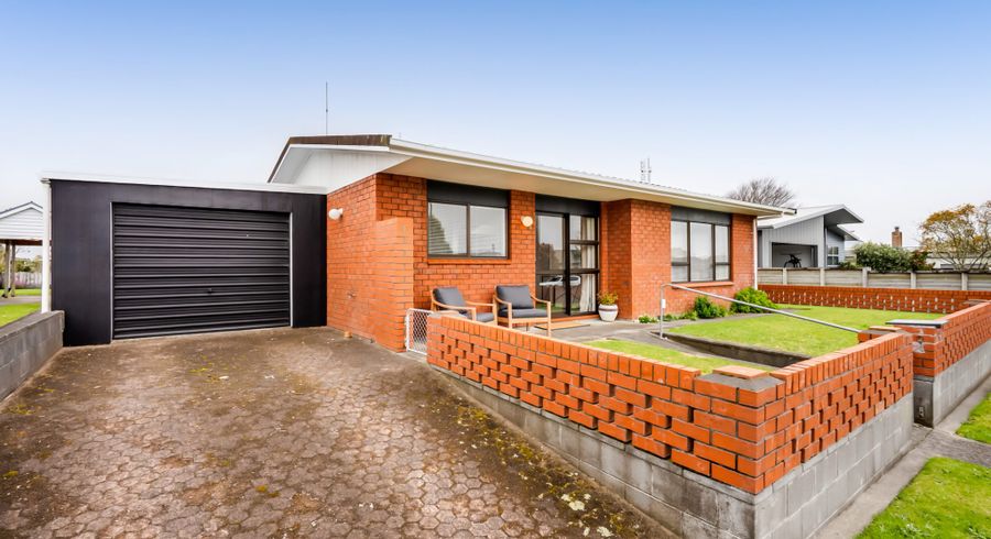  at 1/168 Mangorei Road, Merrilands, New Plymouth, Taranaki