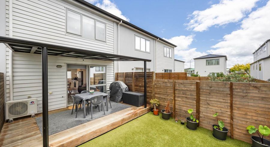  at 5/5 Woolfield Road, Papatoetoe, Manukau City, Auckland