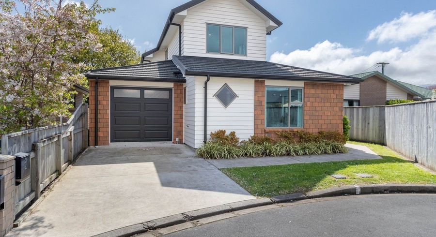  at 2 Yeats Grove, Trentham, Upper Hutt