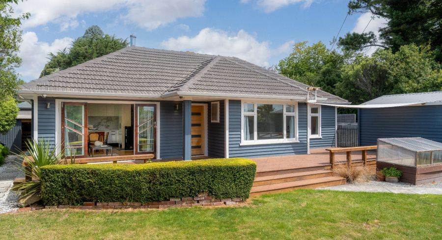  at 201 Cashmere Road, Hoon Hay, Christchurch City, Canterbury