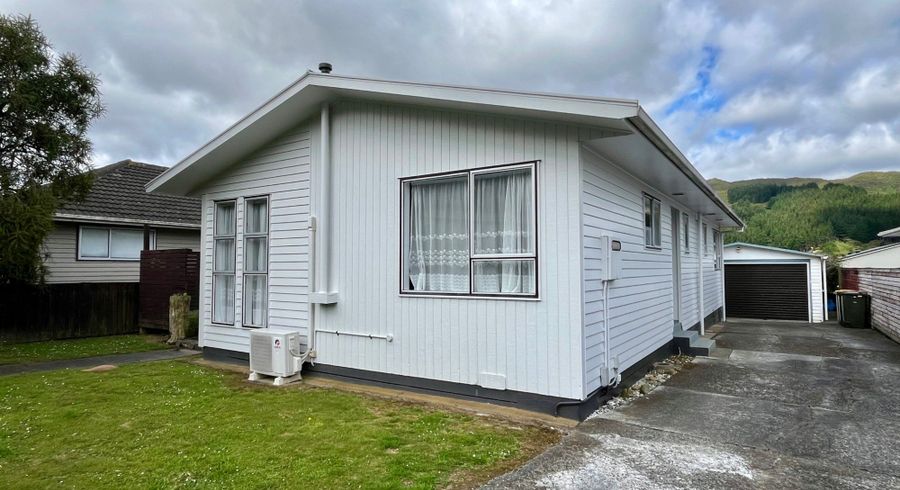  at 11 Kendal Grove, Wainuiomata, Lower Hutt, Wellington