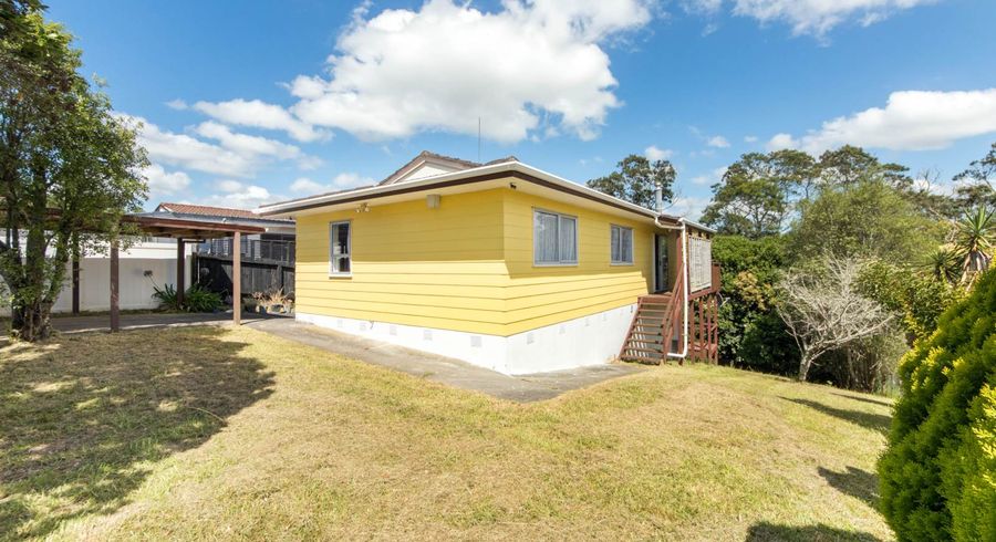  at 25 Katrina Place, Massey, Auckland