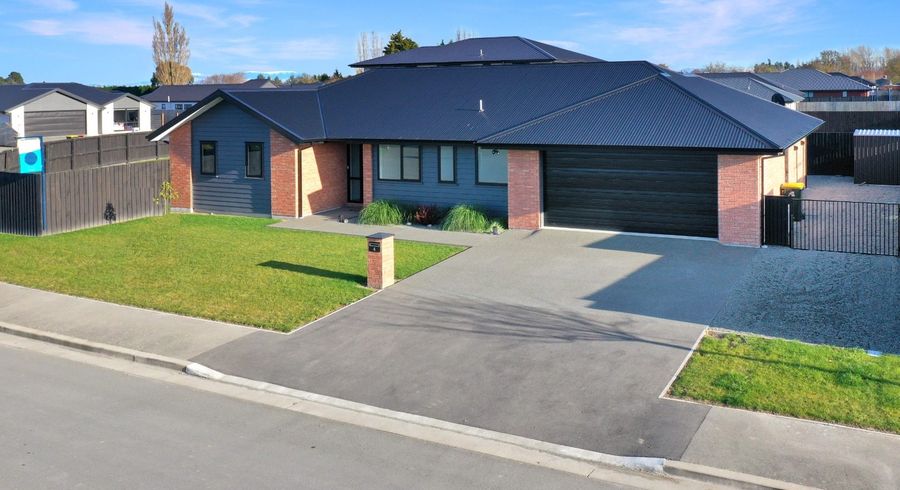  at 4 Roxburgh place, Tinwald, Ashburton