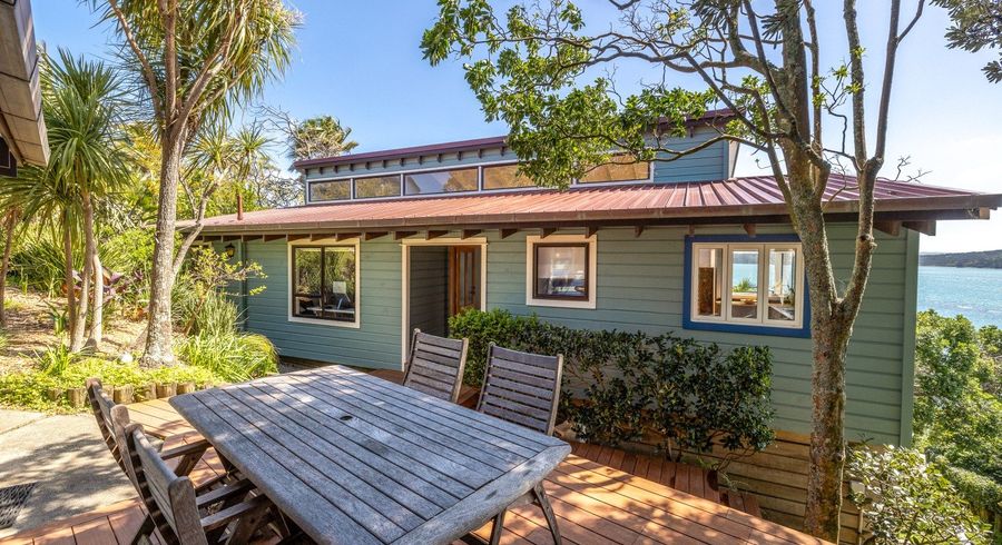  at 63 Kennedy Point Road, Surfdale, Waiheke Island, Auckland