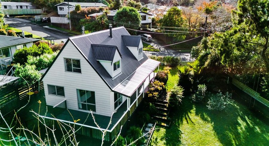  at 8 Elizabeth Place, Ferndale, New Plymouth