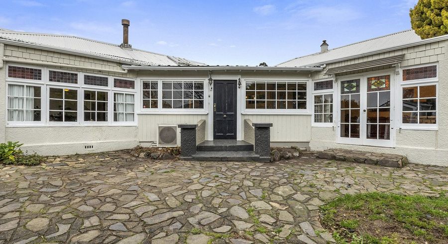  at 19 Middleton Road, Kew, Dunedin, Otago