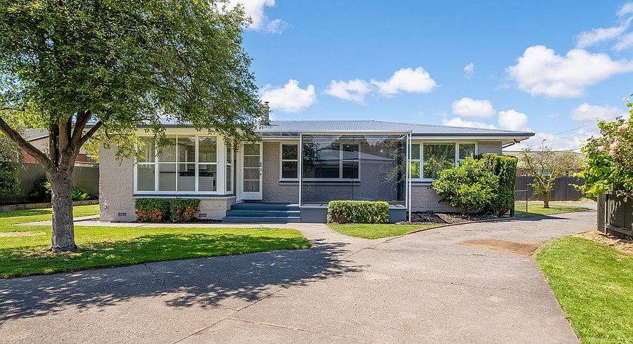  at 9 Barclay Place, Burwood, Christchurch