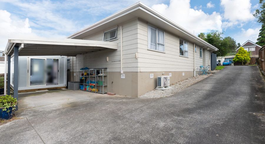  at 1/20 Lambrown Drive, Totara Vale, North Shore City, Auckland