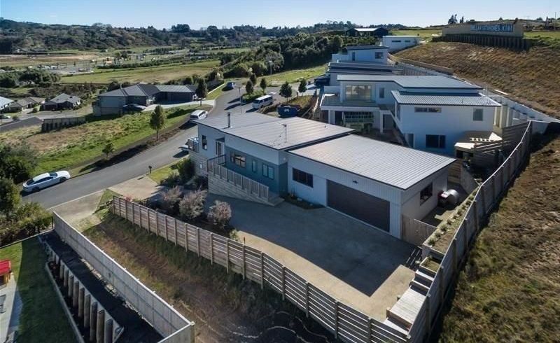  at 10 Gyle Place, Pyes Pa, Tauranga, Bay Of Plenty