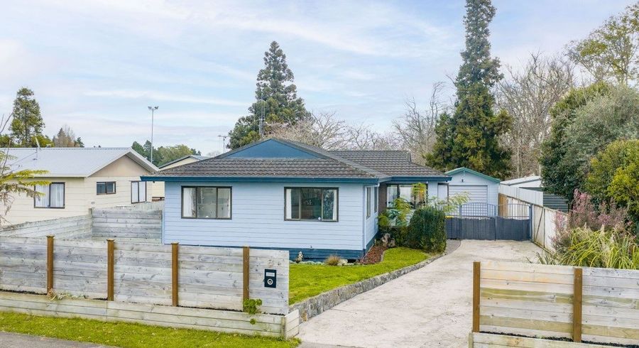  at 8 Shelley Jane Place, Dinsdale, Hamilton, Waikato