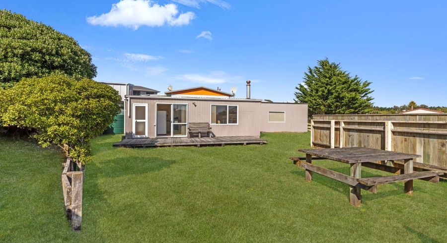  at 9 Aranui Avenue, Waitarere Beach, Levin