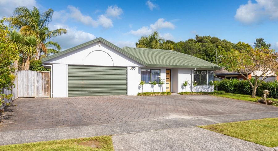  at 33 Ayrshire Drive, Grandview Heights, Hamilton, Waikato