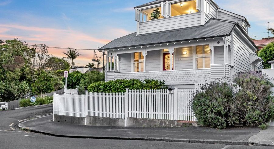 at 19 Mamie Street, Remuera, Auckland