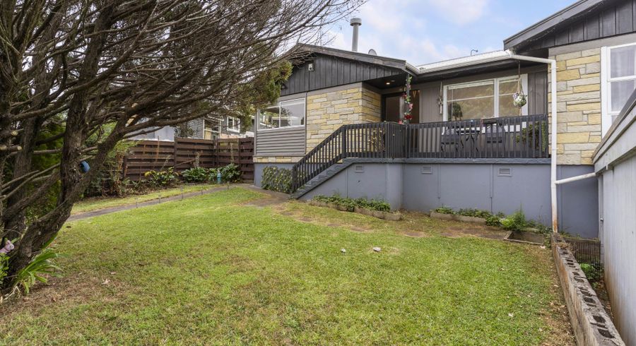  at 17 Howard Hunter Avenue, Saint Johns, Auckland City, Auckland