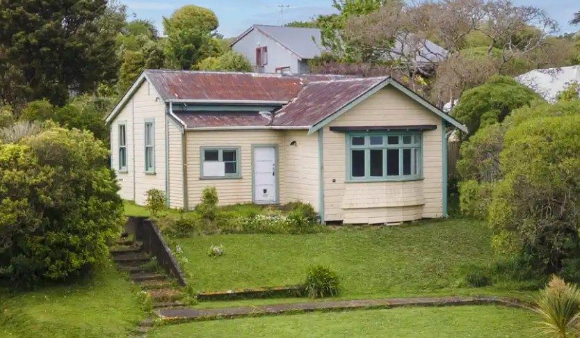  at 190 Newlands Road, Newlands, Wellington, Wellington