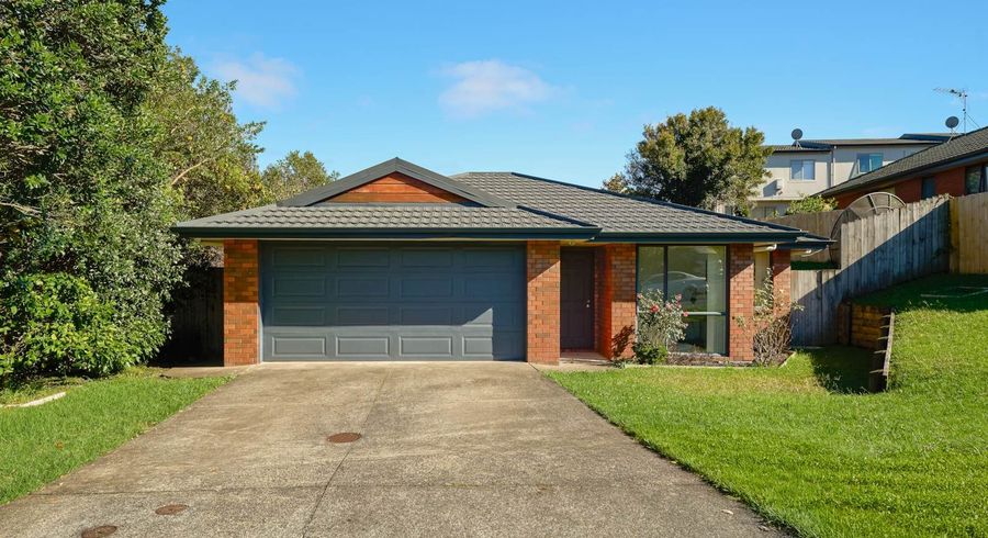  at 8 Nimstedt Avenue, Oteha, North Shore City, Auckland