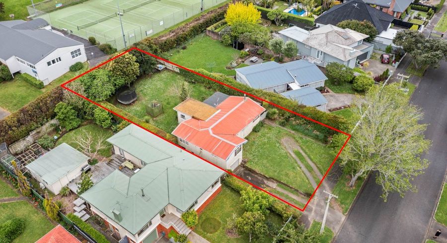  at 45 Chelmsford Avenue, Glendowie, Auckland