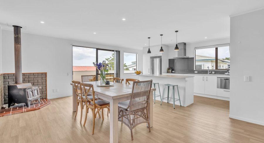  at 8 Awatere Place, Snells Beach, Rodney, Auckland