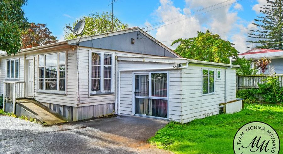  at 1/300 Panama Road, Mount Wellington, Auckland City, Auckland