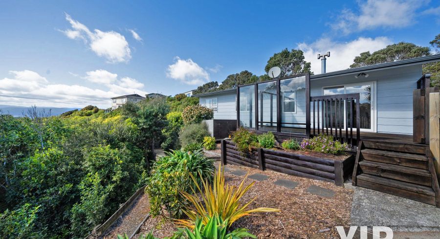  at 4 Fernhaven Grove, Newlands, Wellington, Wellington