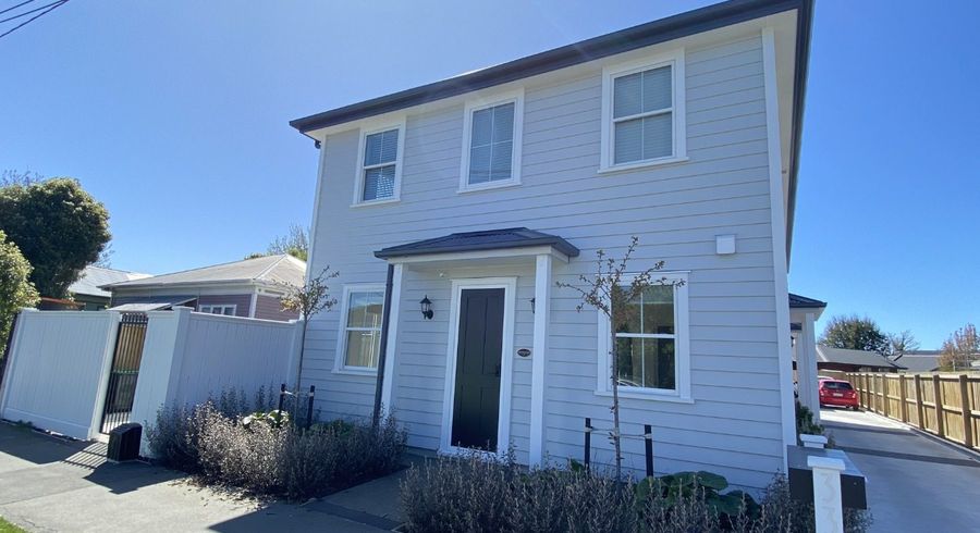  at 1/33  Dickens Street, Addington, Christchurch City, Canterbury