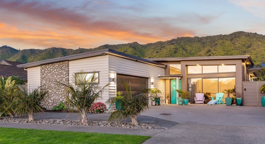  at 80 Waipunahau Road, Waikanae, Kapiti Coast, Wellington