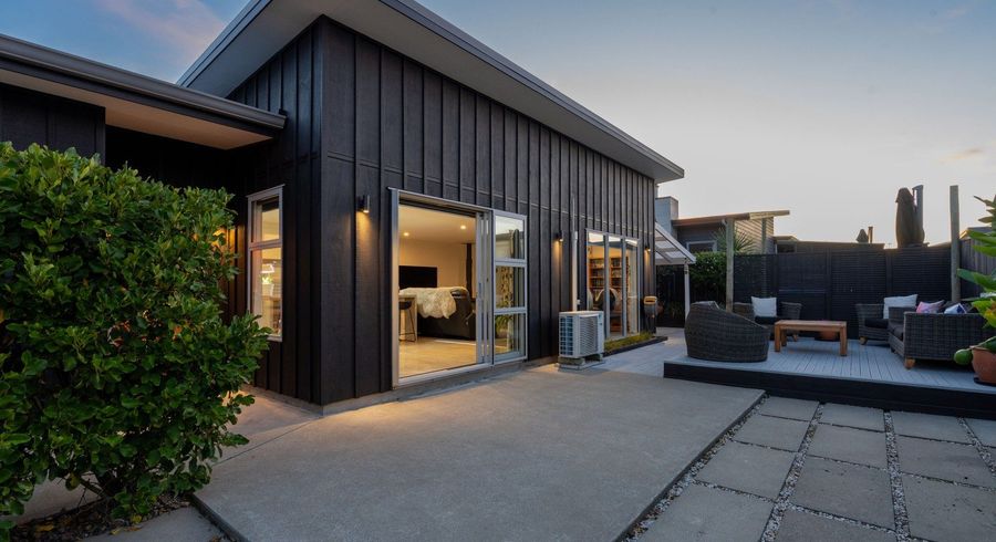  at 17 Forbes Road, Foxton Beach, Horowhenua, Manawatu / Whanganui