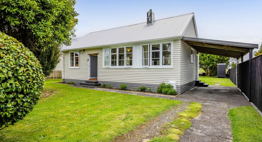  at 16 Egmont Street, Kaponga, Hāwera