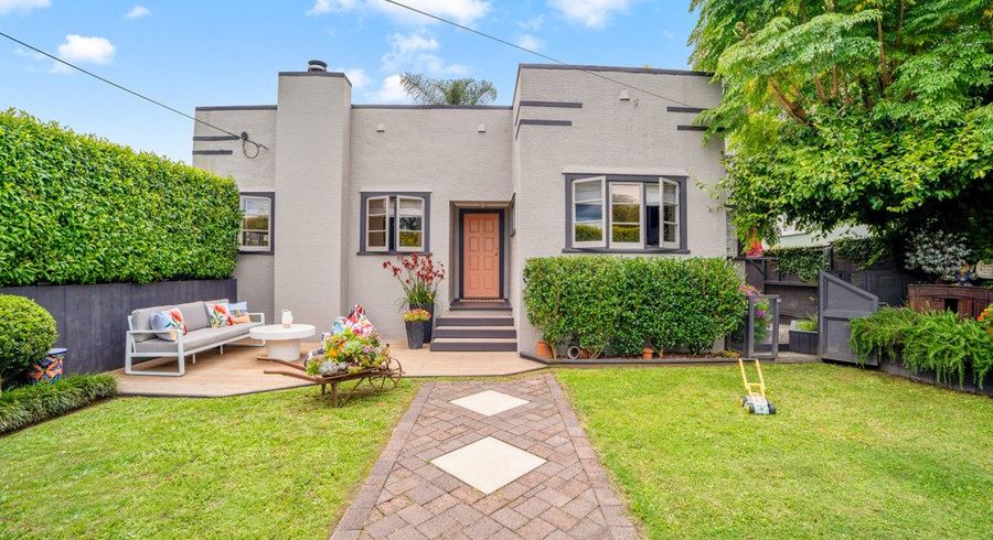  at 1/18 Gardner Avenue, New Lynn, Waitakere City, Auckland