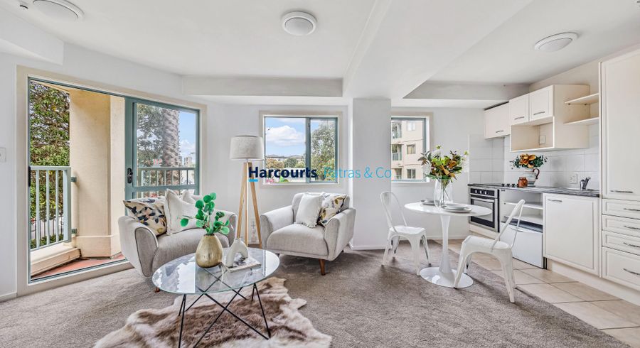  at 11/3c Harrison Road, Mount Wellington, Auckland City, Auckland