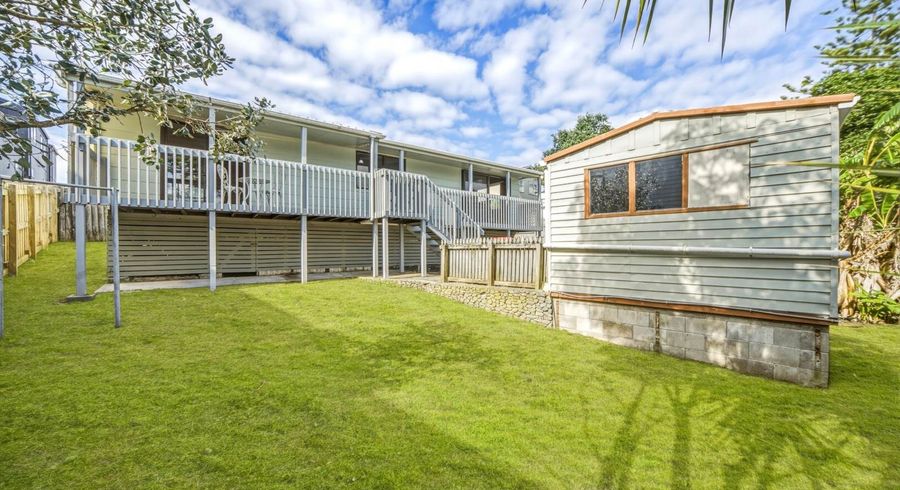  at 2/7 Glendhu Road, Glenfield, North Shore City, Auckland