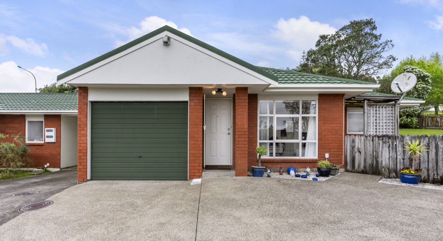  at 355 Glenfield Road, Glenfield, North Shore City, Auckland