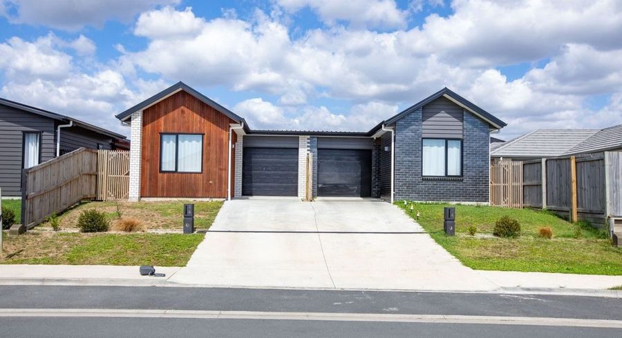  at 2/4 Tiro Place, Rototuna, Hamilton, Waikato