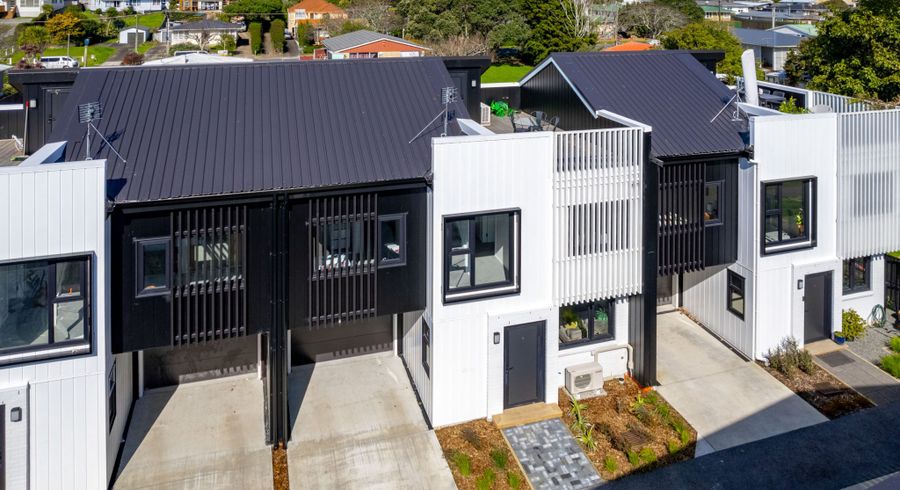  at Unit 10/23-25 Sullivan Avenue, Mangere Bridge, Manukau City, Auckland