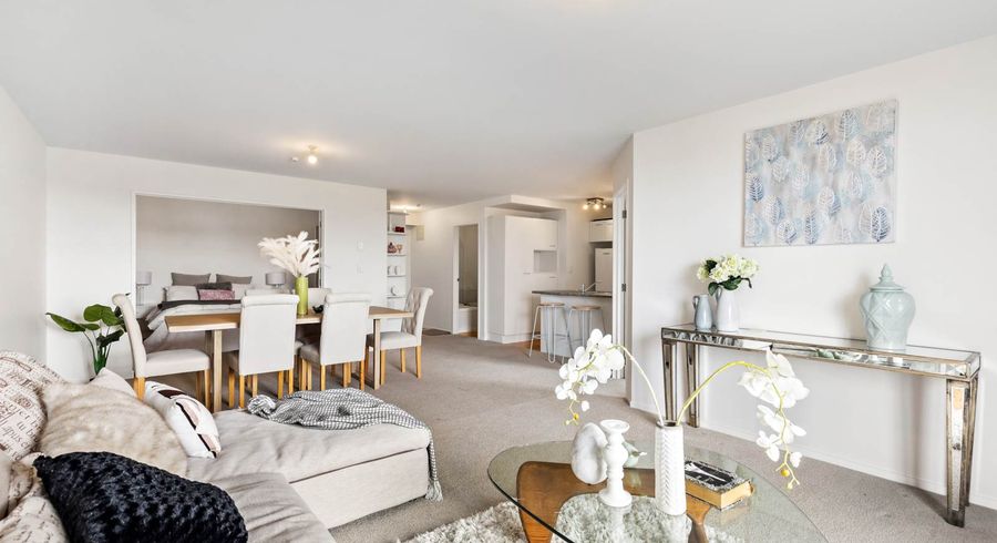  at 34/68 Mountain Road, Mount Wellington, Auckland