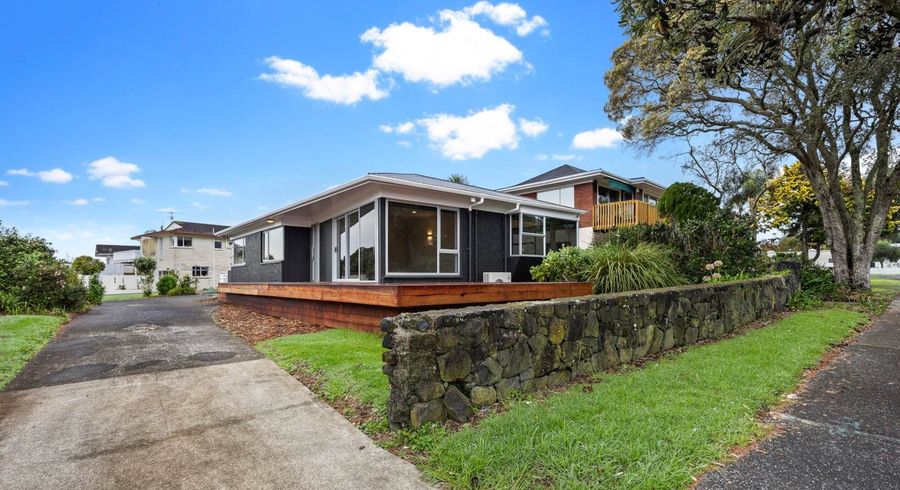  at 6 Yorkton Rise, Mangere Bridge, Auckland