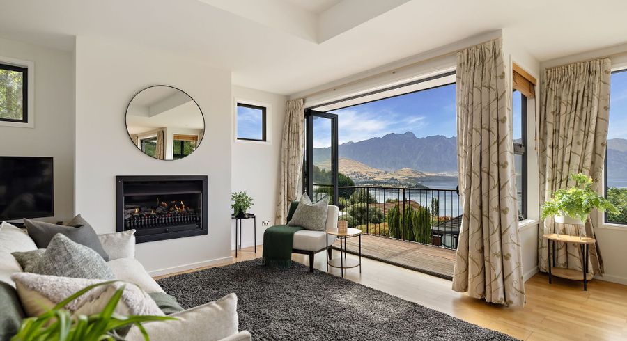  at 50 & 50B Wynyard Crescent, Fernhill, Queenstown-Lakes, Otago
