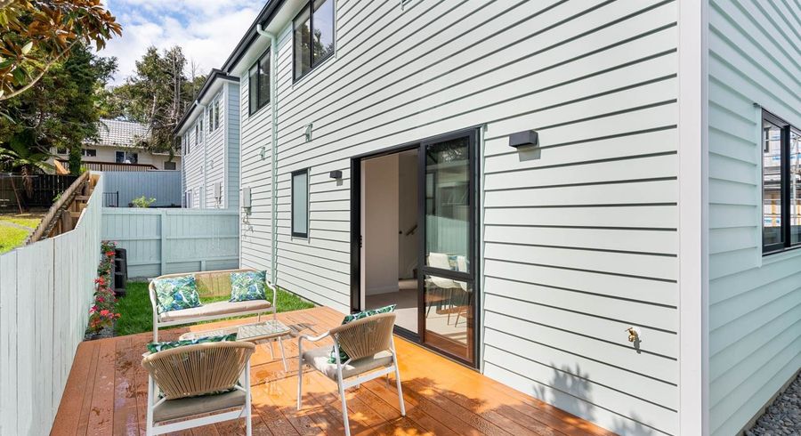  at 17B Kathleen Street, Totara Vale, North Shore City, Auckland