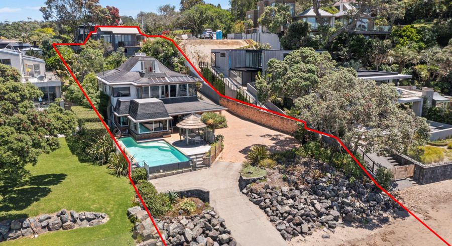  at 14 The Esplanade, Campbells Bay, North Shore City, Auckland