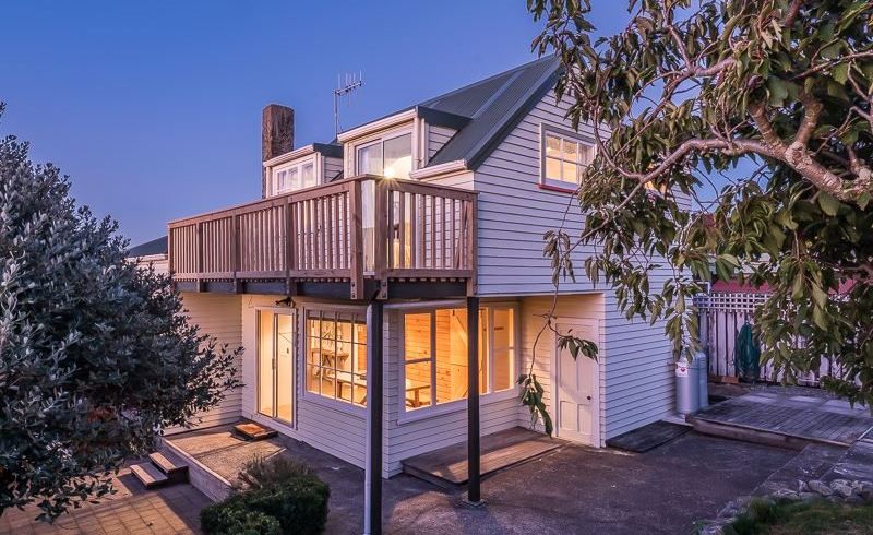  at 4 Gavin Road, Raumati Beach, Paraparaumu
