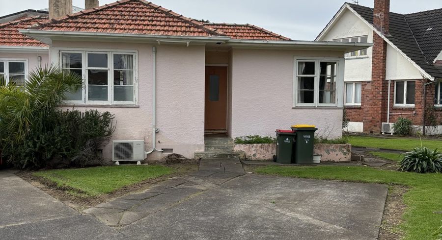  at 1/26 Marau Cres, Mission Bay, Auckland City, Auckland