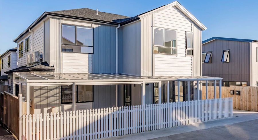  at 4A Breeze Lane, Silverdale, Rodney, Auckland