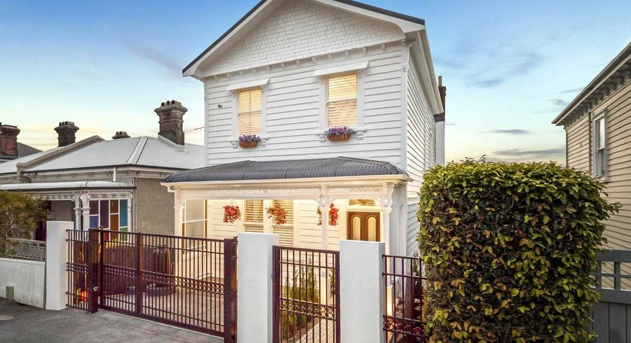  at 26 Dedwood Terrace, Saint Marys Bay, Auckland City, Auckland