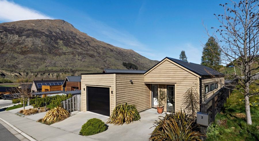  at 2 Huxley Place, Lake Hayes, Queenstown