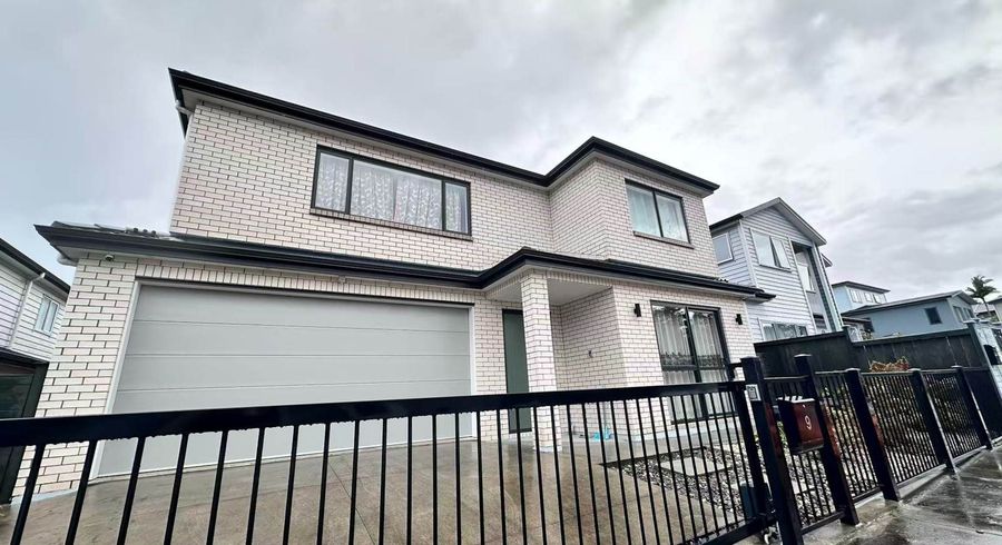  at 9 Agnew Place, Albany, North Shore City, Auckland