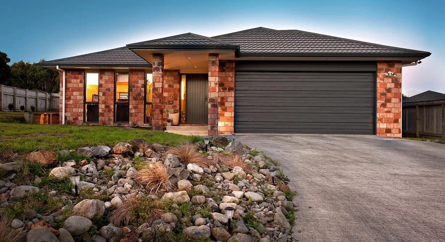  at 1 Routeburn Avenue, Aotea, Aotea, Porirua, Wellington